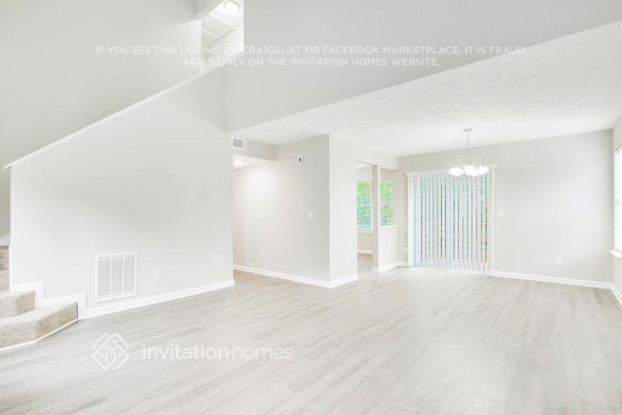 5130 Forest Downs Ln - Photo 5 of 26