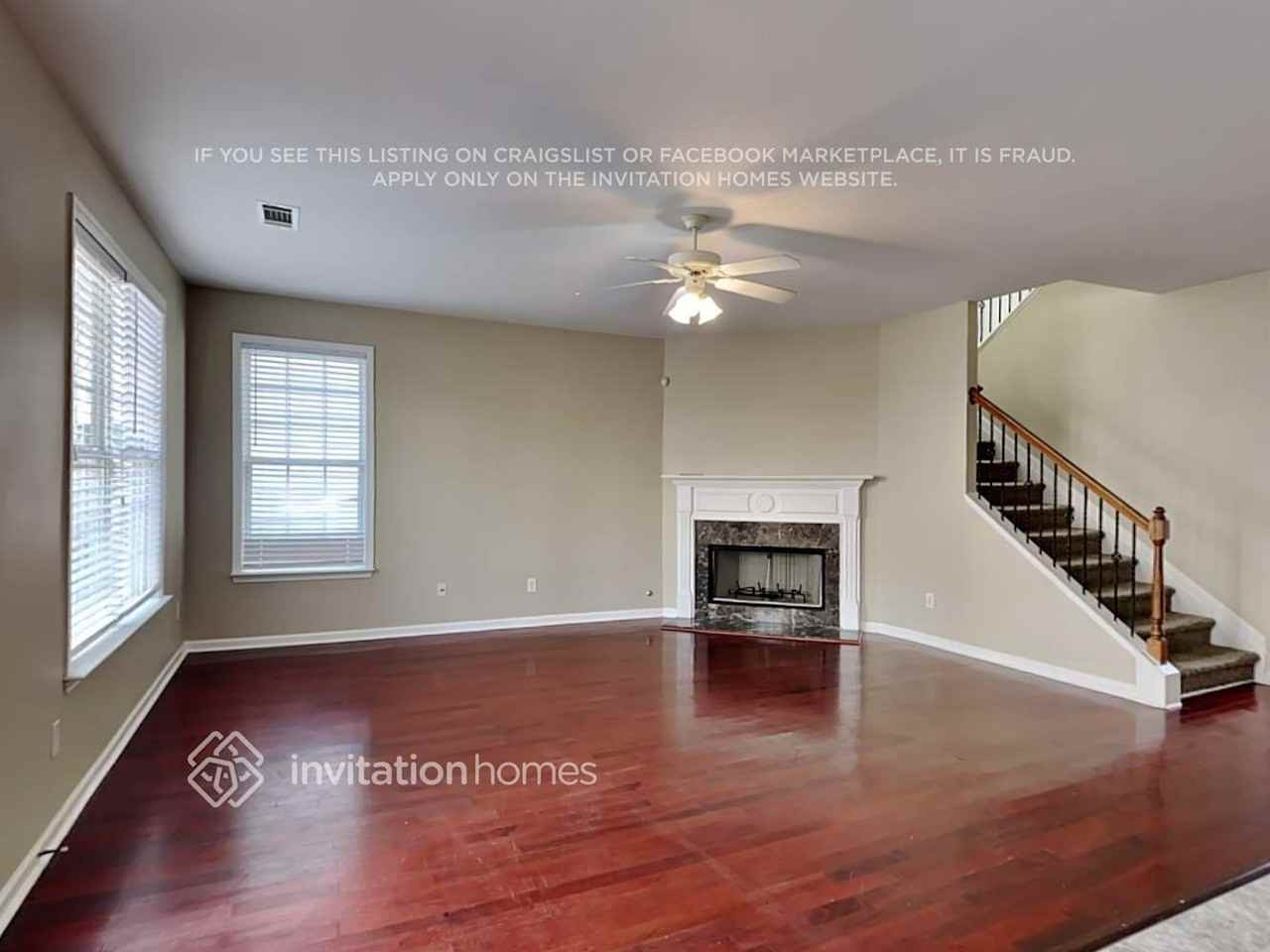 655 Briarhurst Ct - Photo 4 of 24