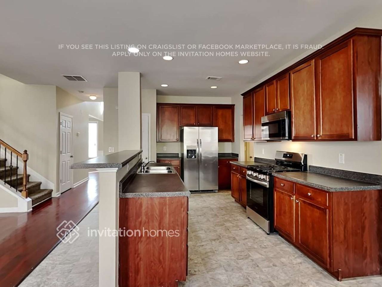 655 Briarhurst Ct - Photo 5 of 24