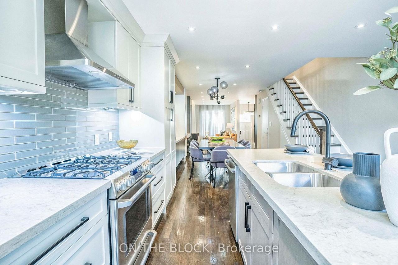 49 Leslie Street #MAIN - Photo 4 of 48