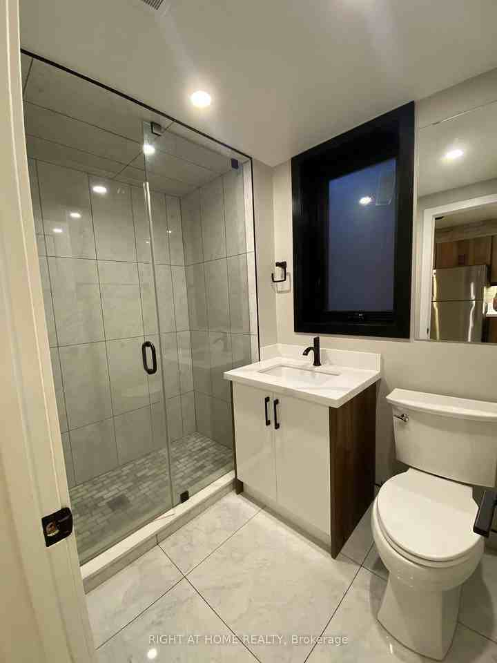 363 Parkside Drive - Photo 13
