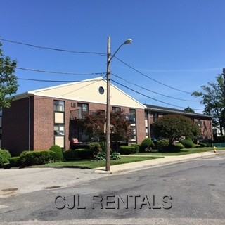 25 Brooks Park #10