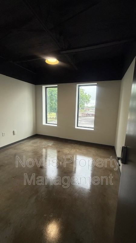 211 Hamilton Ave #4 - Photo 4 of 4