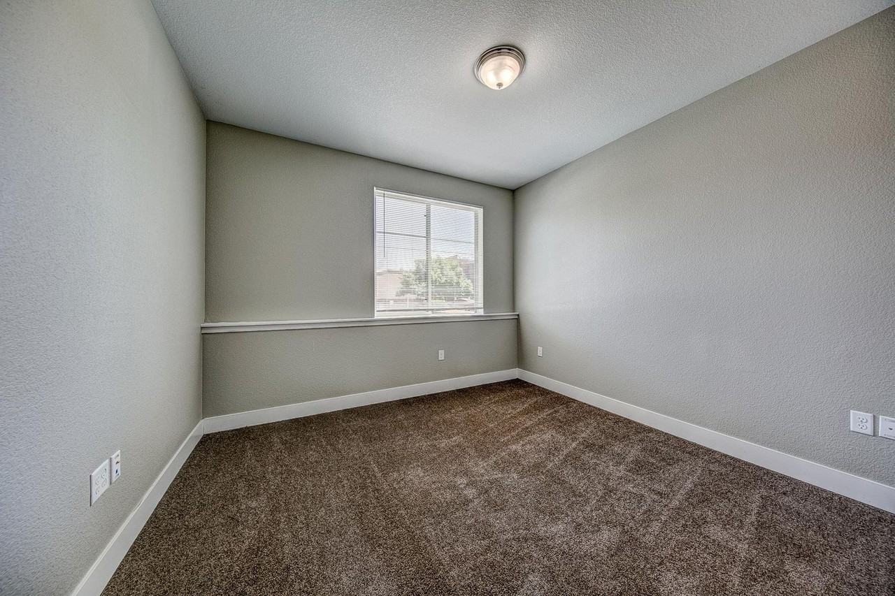 1409  West Elizabeth - Photo 3 of 21