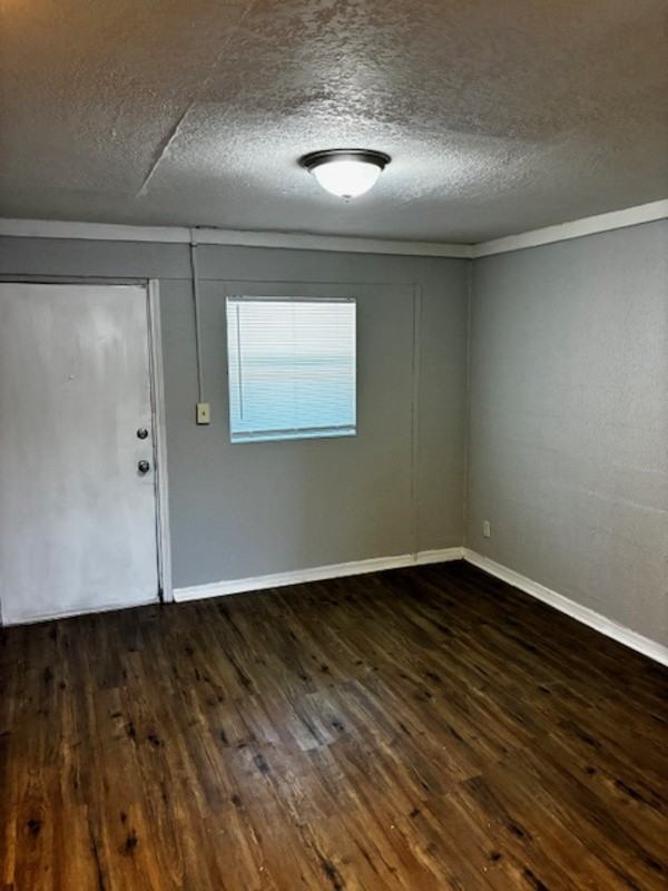 2146 Inwood Ter - Photo 2 of 6