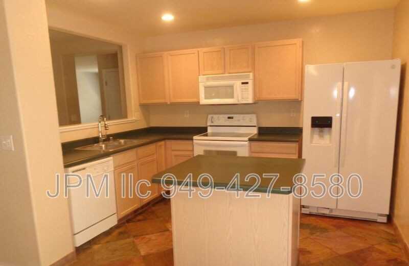 5065 Pradera St - Photo 6 of 15