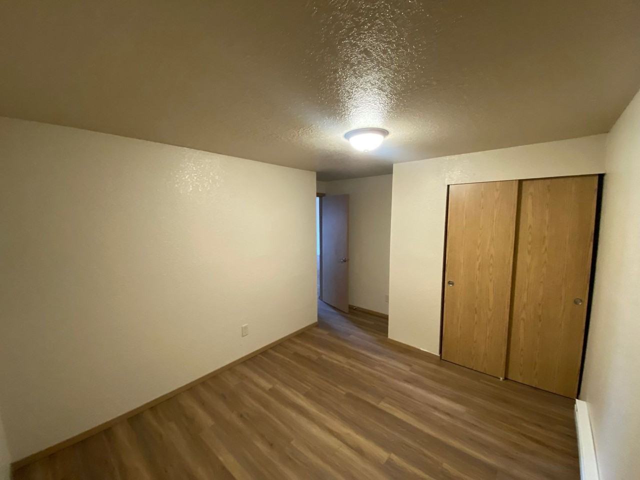 1411 N 26th St - Photo 5 of 6