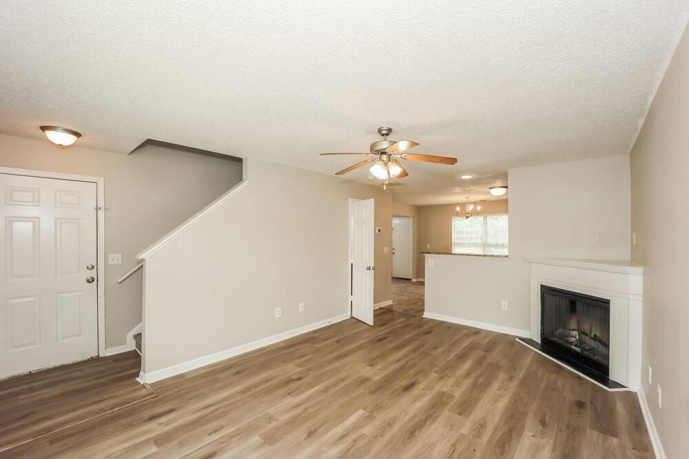 3076 Broadleaf Trl - Photo 5 of 20
