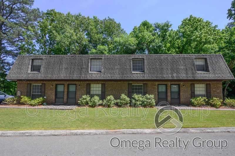 4 Indianwood Dr - Photo 2 of 26