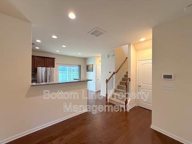 4708 Pepperstone Ln - Photo 5 of 20