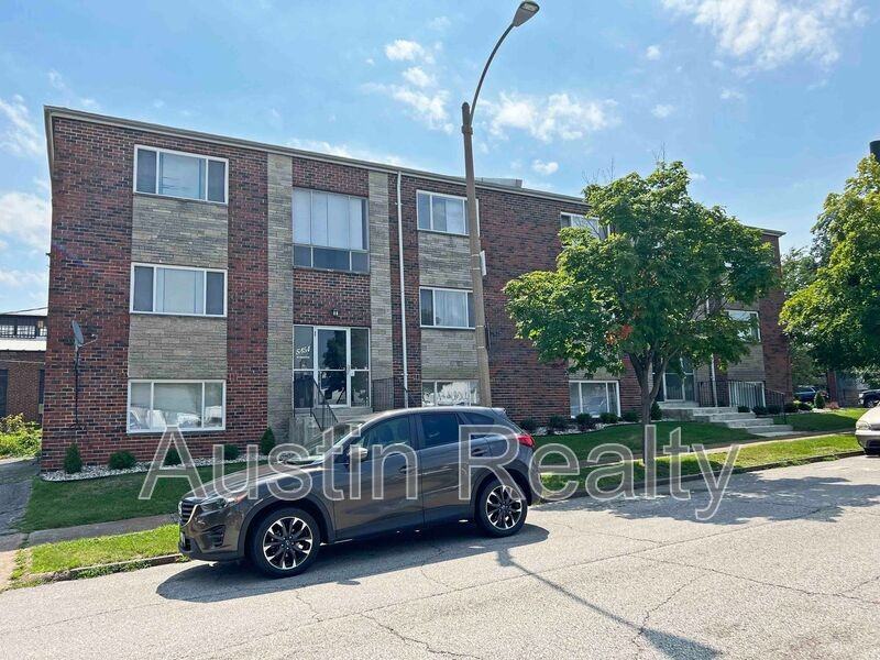 5468 Cologne Ave #B - Photo 6 of 6
