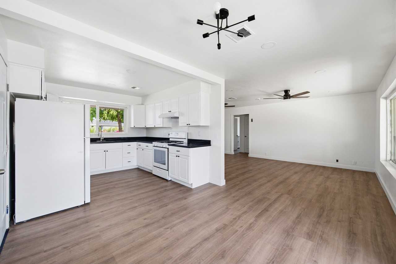 2558 North 40th Street - Photo 3 of 19