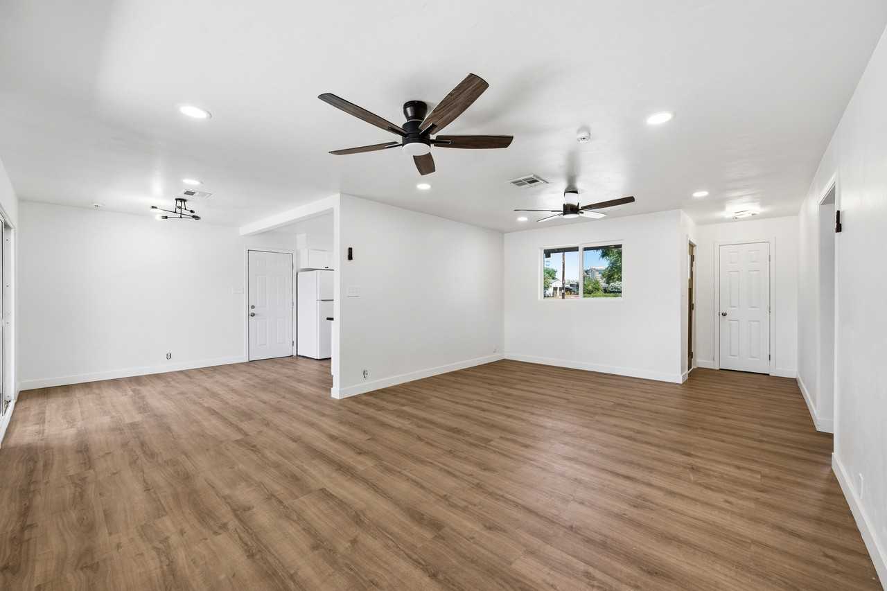 2558 North 40th Street - Photo 5 of 19