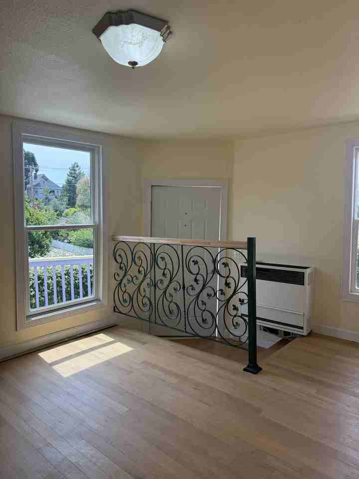 204 Ohio Street #A - Photo 2 of 11