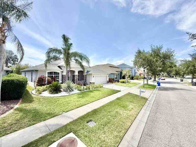 11449 Newgate Crest Dr - Photo 6 of 50