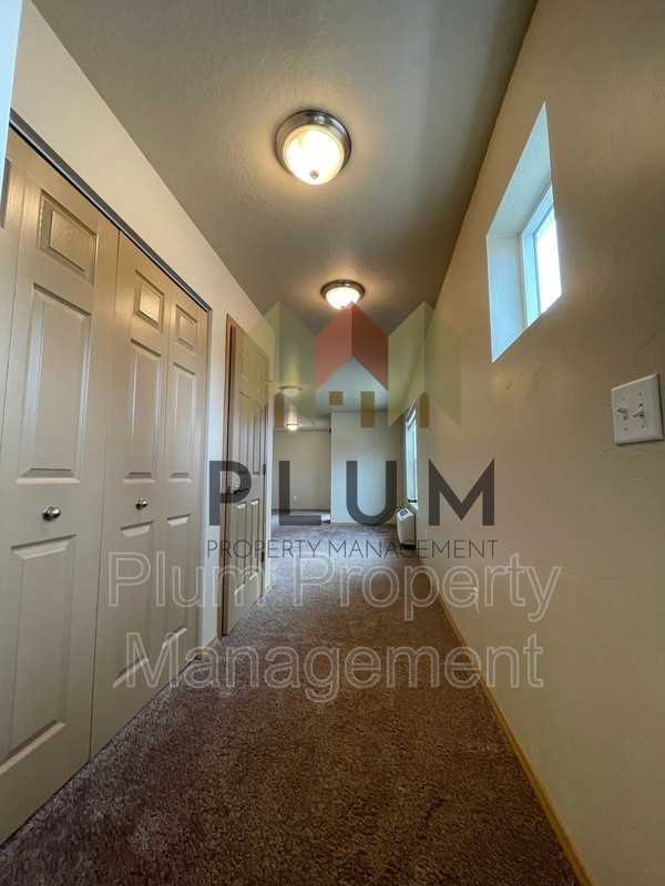 1360 S Garfield St #200 - Photo 5 of 29