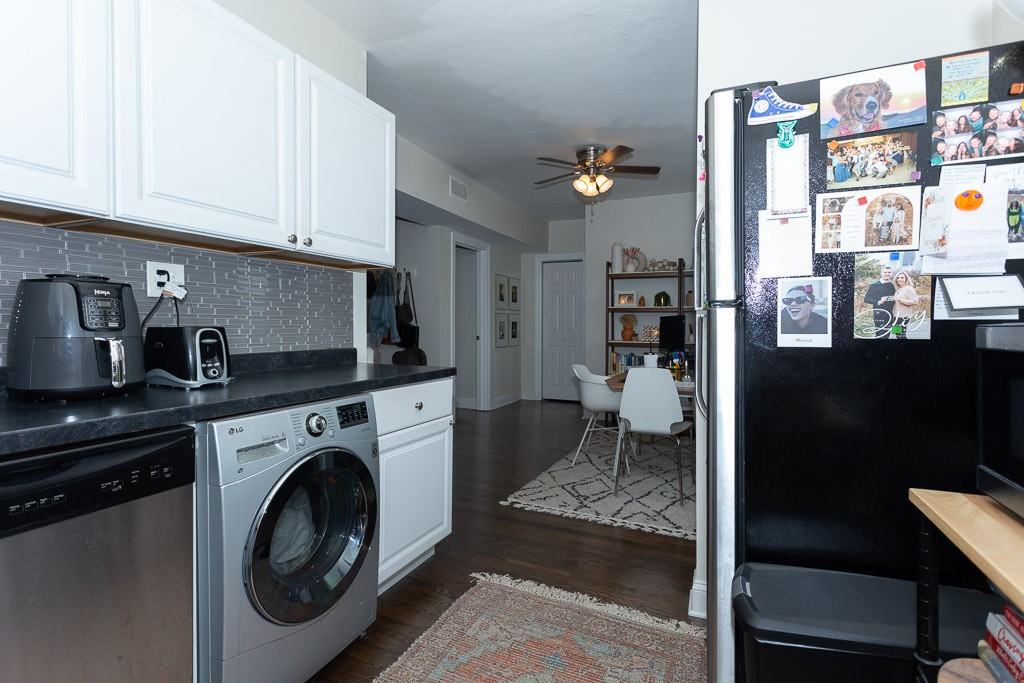 3703 N Hoyne Ave #3 - Photo 5 of 18