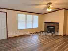 112 Acorn Trl - Photo 1 of 1