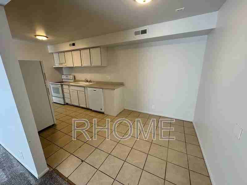 3414 S Sue St #12 - Photo 3 of 7
