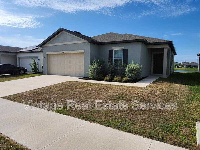 2340 Harris Hawk Ave - Photo 3 of 28