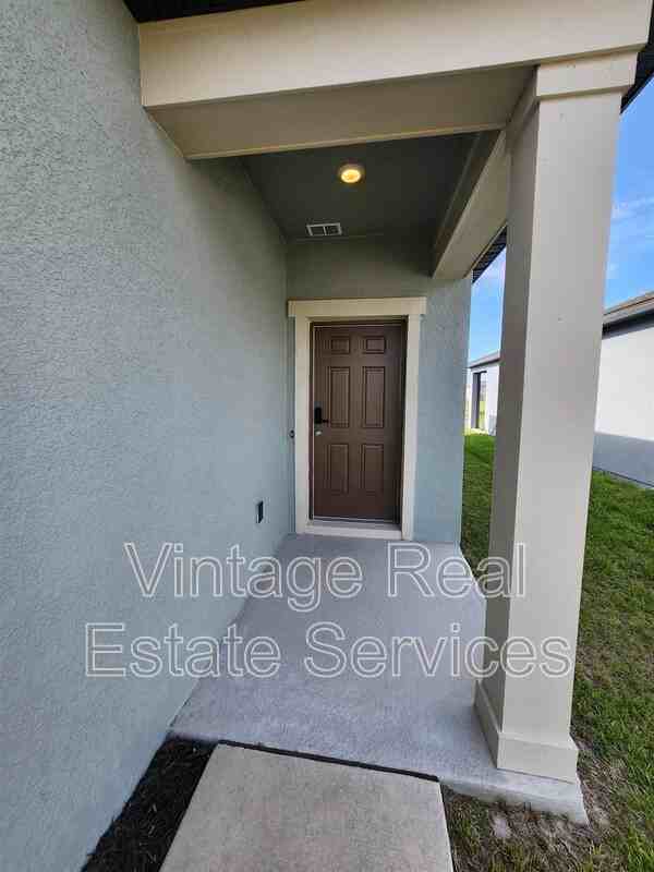 2340 Harris Hawk Ave - Photo 7 of 28