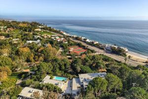 featured image of 6453 Sycamore Meadows Dr