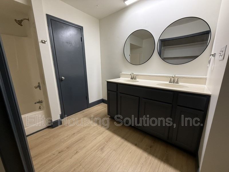 282 Blue Sky Dr #1 - Photo 5 of 13