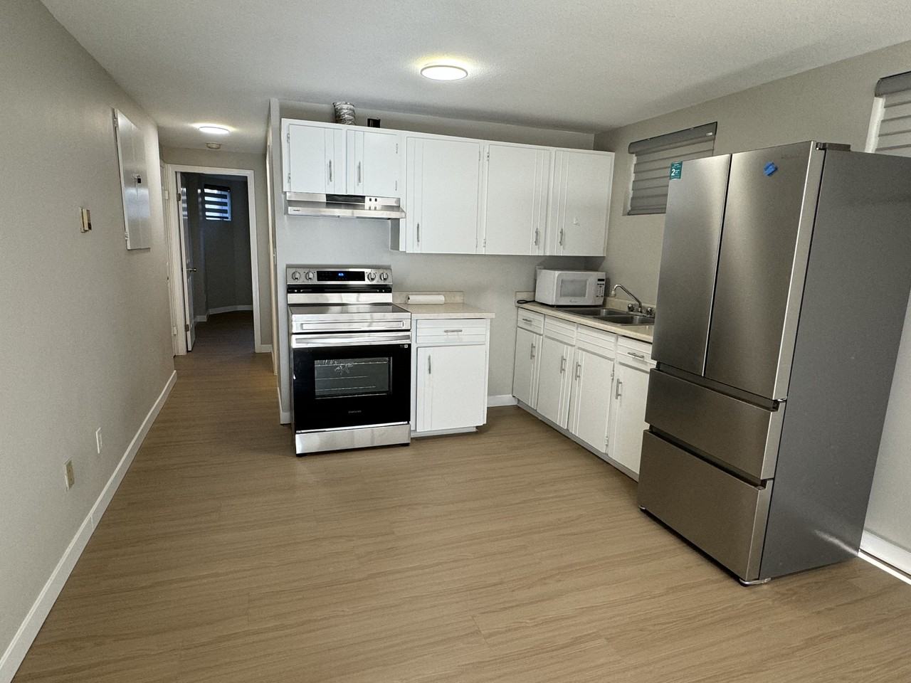 790 East 49th Avenue - Photo 5 of 12
