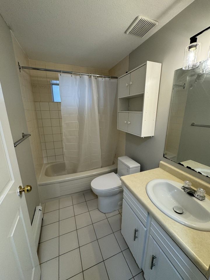 790 East 49th Avenue - Photo 6 of 12