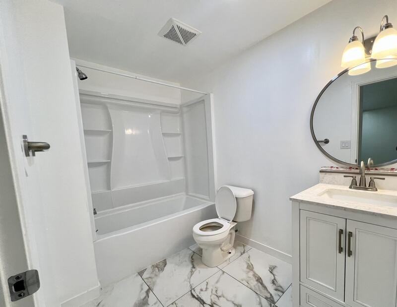 8593 W Meadow Bank Way - Photo 7 of 15