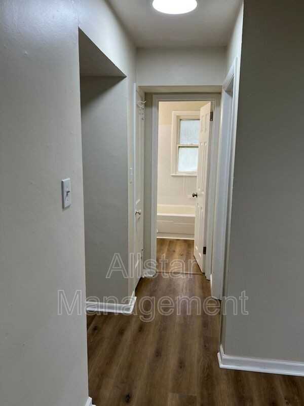 936 S Central Dr - Photo 7 of 13