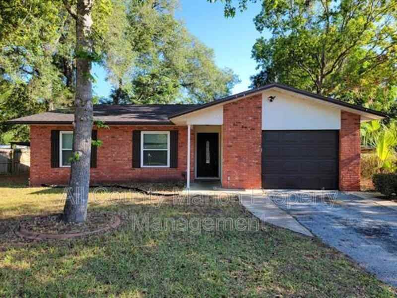 446 Water Rd - Photo 2 of 13
