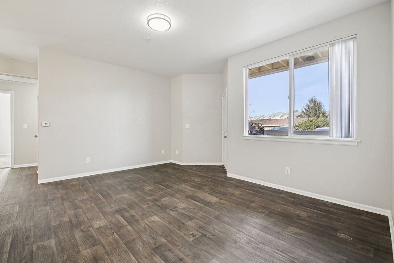 Creekstone Apartments - Photo 6 of 12