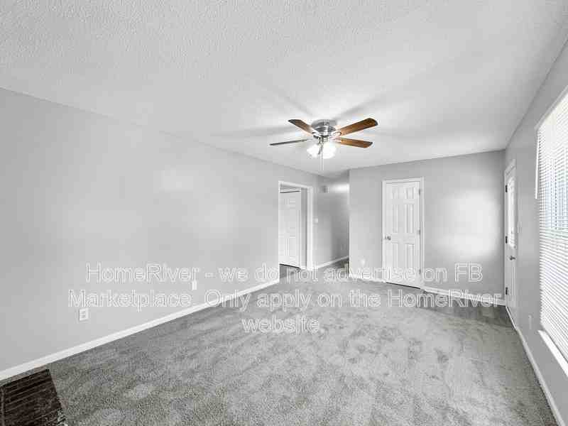 505 Caswell Ave - Photo 3 of 21