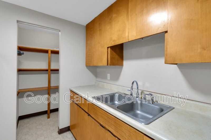 5454 Creekside Ct #A - Photo 4 of 9