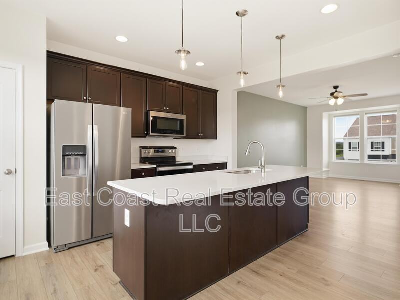 22 Kirby Ct - Photo 4 of 32