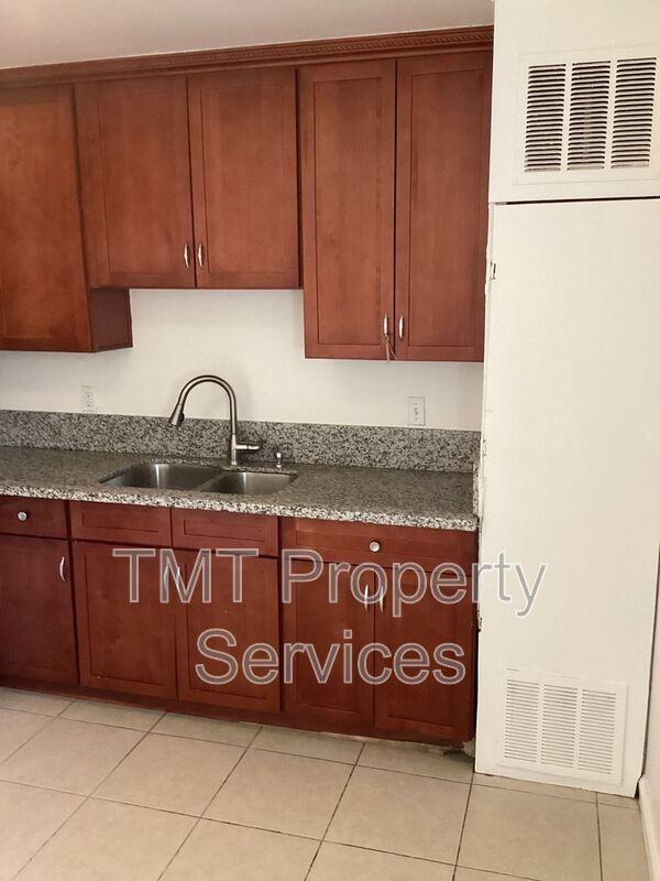 3729 Branch St #1 - Photo 5 of 9