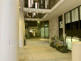 1420 Locust St #8D - Photo 1 of 1