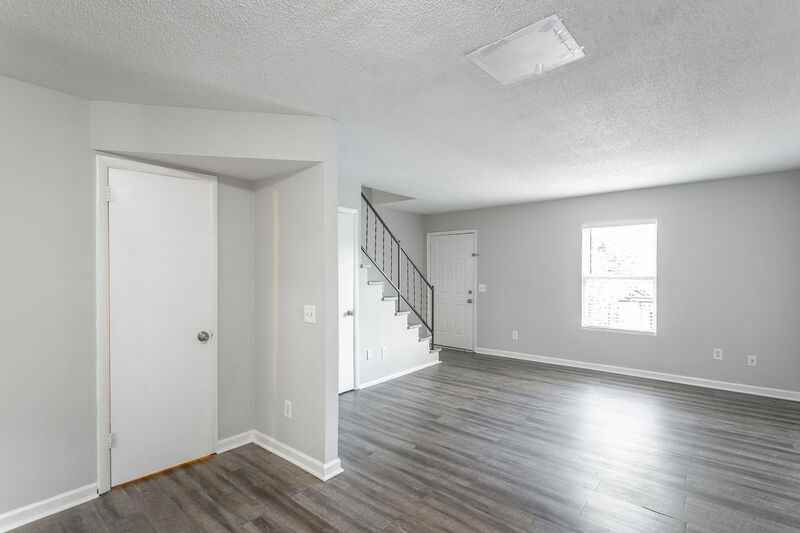 4405 Delashmitt Rd #12 - Photo 6 of 27