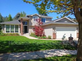 featured image of 6720 S Moran View St