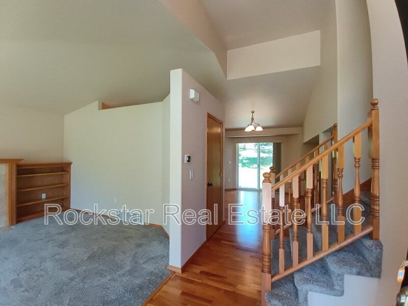 6720 S Moran View St - Photo 2 of 38