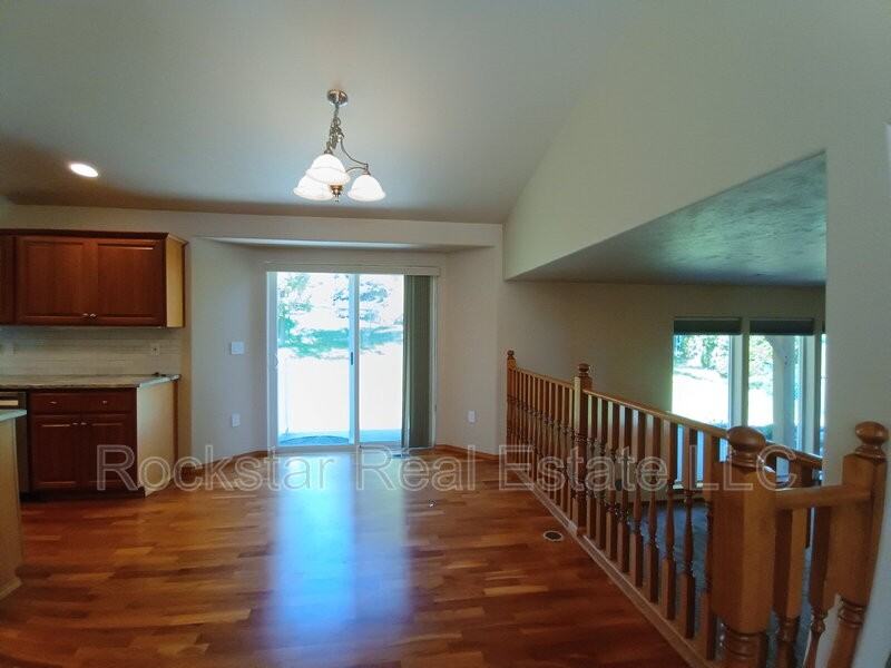 6720 S Moran View St - Photo 4 of 38