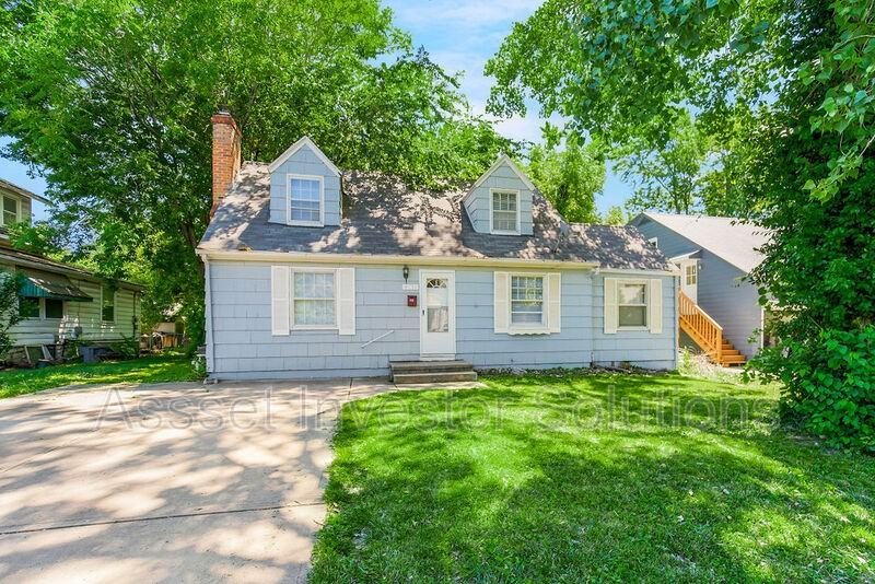 4131 Eaton St - Photo 3 of 31