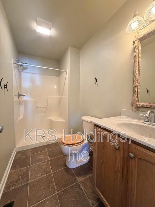 477 Westwood Rd - Photo 6 of 14