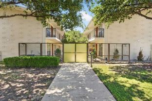 4616 W Lovers Ln #210 - Photo 1 of 1