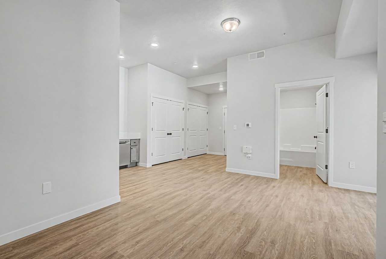 The Flats at Laguna Farms in Nampa - Photo 6 of 50