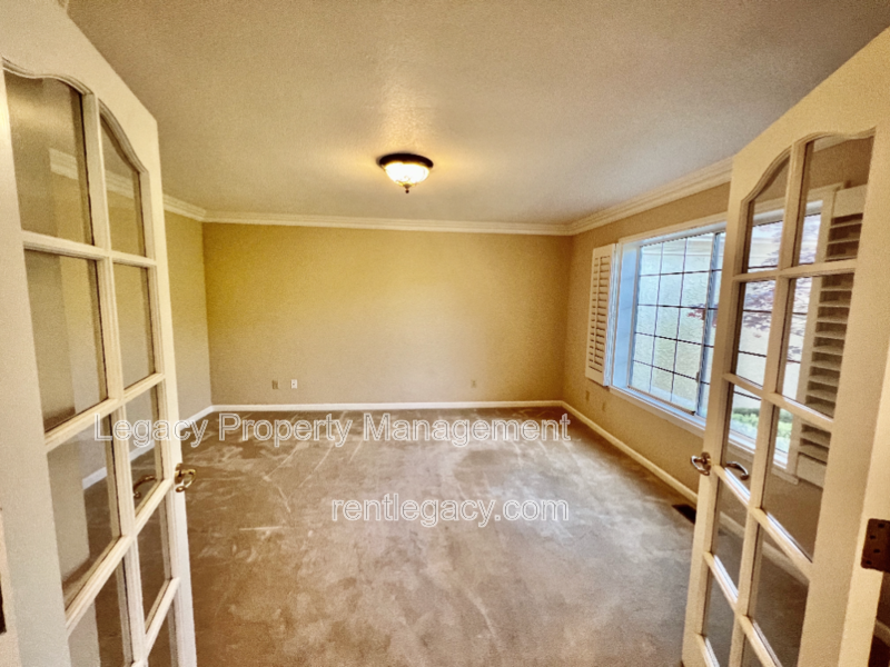 2552 Cotswold Hill Dr - Photo 4 of 25
