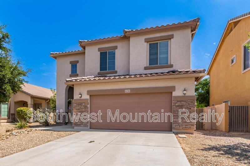 41261 W Laramie Rd - Photo 6 of 43