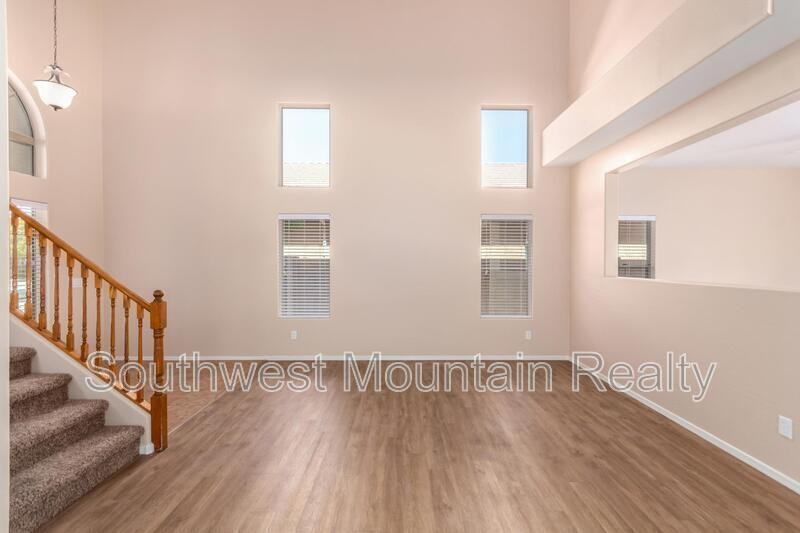 41261 W Laramie Rd - Photo 6 of 41
