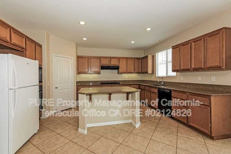 53022 Bantry Bay St - Photo 5 of 16